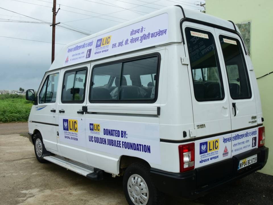 Vehicle for blind children to National Association for Blind, Bhopal
